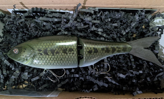The Apache "Floating" Bass
